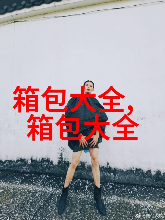 女士衬衣搭配什么颜色毛衣好看
